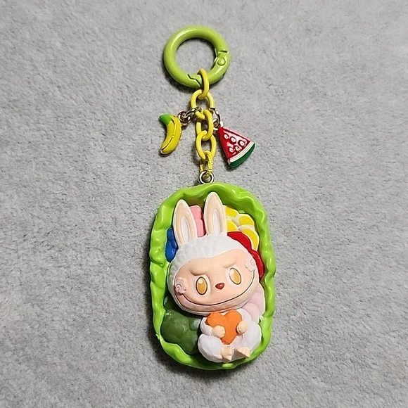 Cute Labubu Keychain - Picture 2 of 4